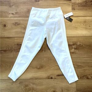 NWT‎ Sympli White Leggings